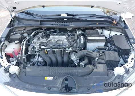 2020 Toyota Corolla Le z USA, uszkodzony, nr VIN 5YFEPRAE5LP085525